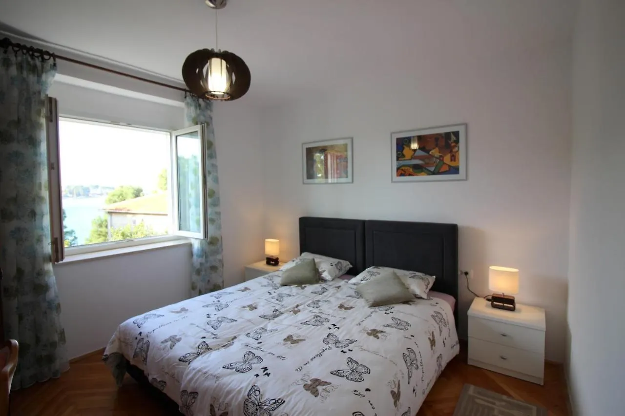 Apartment Agata In City Center Poreč Croacia