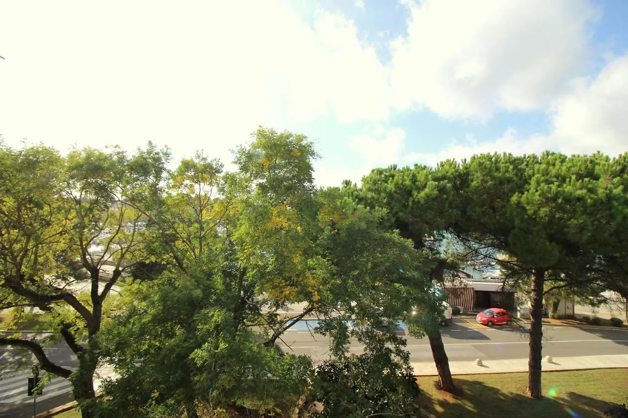 Apartment Agata In City Center Poreč Kroatien