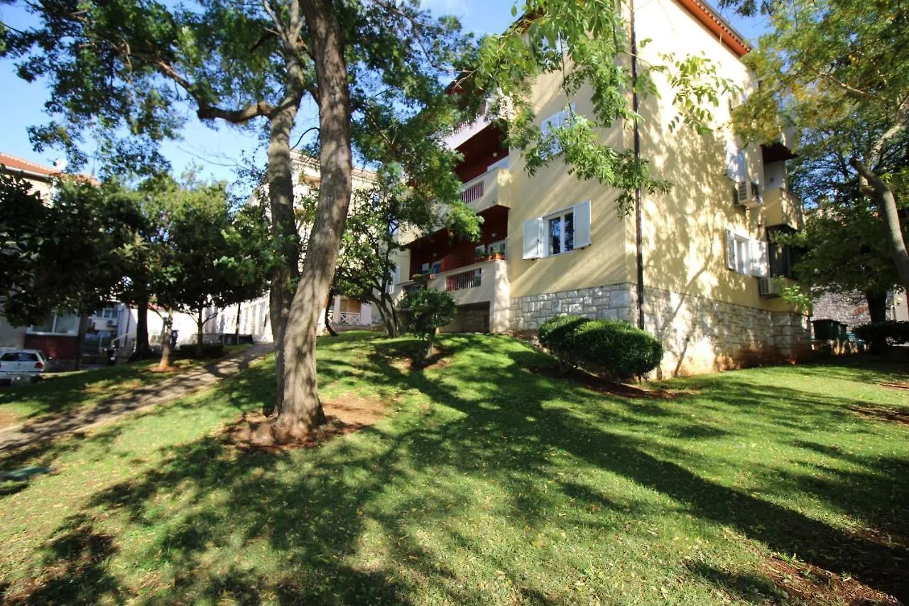 Apartment Agata In City Center Poreč